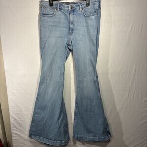 Wrangler Retro® Bailley High Rise Flare Leg Jean Womens Size 33x34